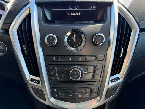 Used 2012 Cadillac SRX Luxury image 16