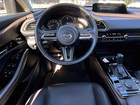 Certified 2022 MAZDA CX-30 2.5 Turbo w/ Premium Plus Pkg image 5