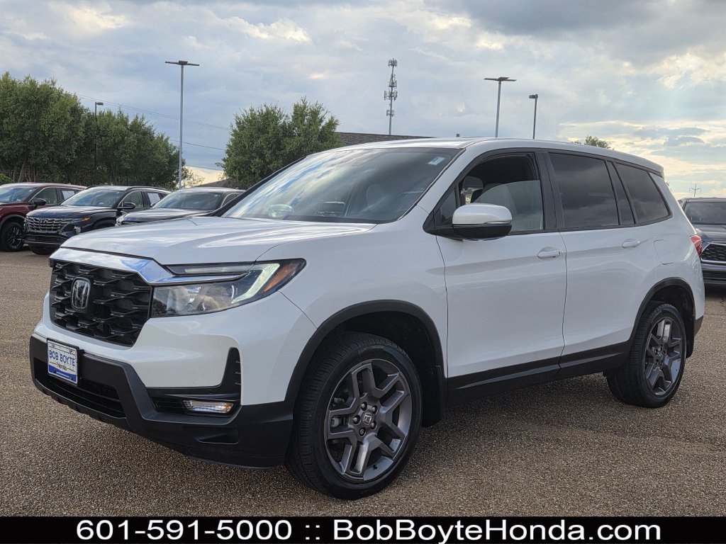 Used 2023 Honda Passport EX-L image 1