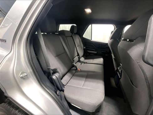 Used 2025 Toyota 4Runner SR5 image 16