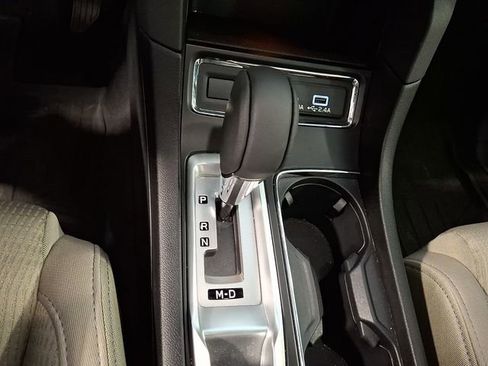 Used 2025 Subaru Ascent Premium image 15