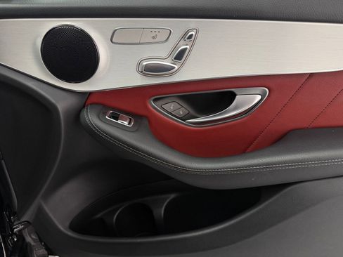 Certified 2022 Mercedes-Benz GLC 300 image 23