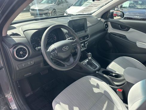 Used 2023 Hyundai Kona SEL AWD/4WD image 9