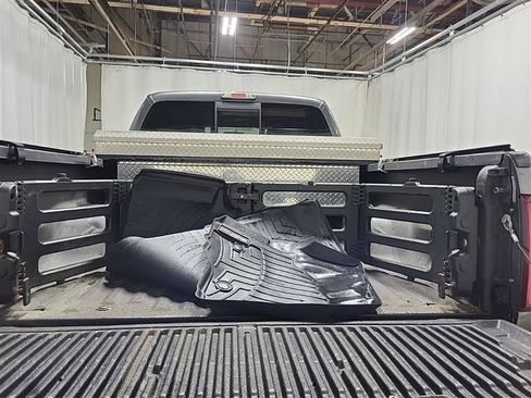 Used 2015 Ford F250 Lariat w/ Chrome Package AWD/4WD image 17