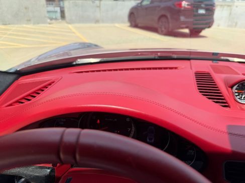 Used 2015 Porsche 911 Turbo S w/ High-end Infotainment Package AWD/4WD image 18