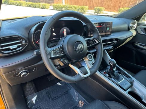 Used 2024 Dodge Hornet GT w/ GT Blacktop Package image 21