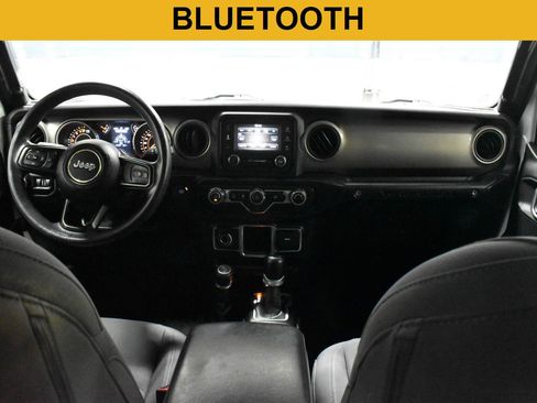 Used 2018 Jeep Wrangler Unlimited Sport AWD/4WD image 2