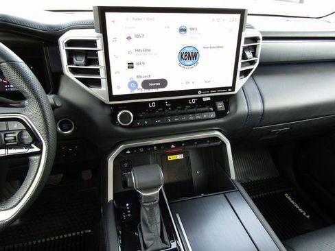 Used 2023 Toyota Tundra Platinum image 11