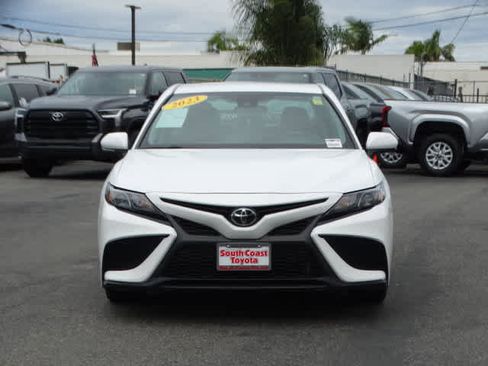 Certified 2023 Toyota Camry SE image 3