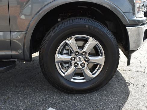 Used 2019 Ford F150 Lariat w/ Equipment Group 502A Luxury AWD/4WD image 36