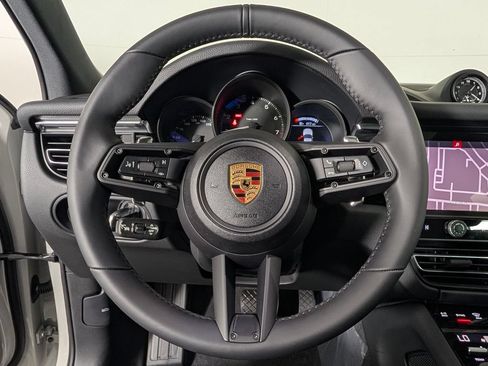 New 2026 Porsche Macan AWD/4WD image 36