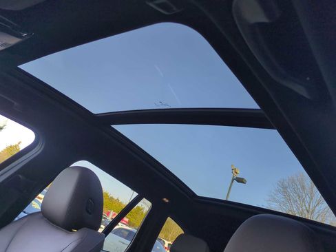 Used 2022 BMW X3 xDrive30i w/ Premium Package 2 image 19