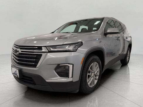 Used 2023 Chevrolet Traverse LT AWD/4WD image 12