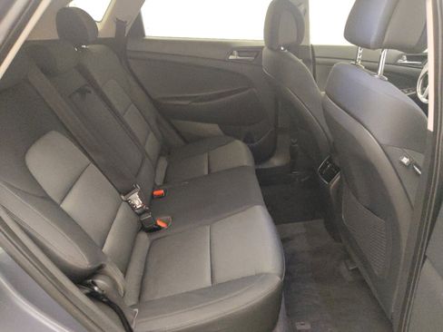 Used 2017 Hyundai Tucson Value w/ Cargo Package FWD image 19