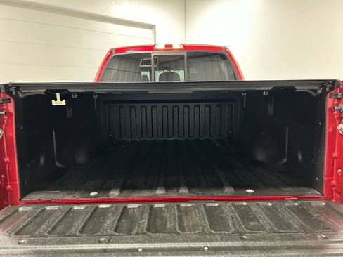 Used 2012 Ford F150 XLT w/ XLT Chrome Pkg image 29