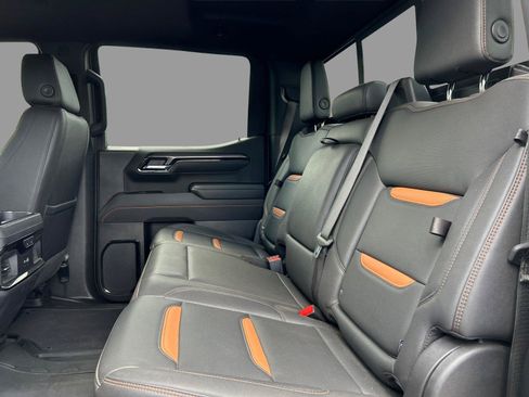 Used 2025 GMC Sierra 1500 AT4 w/ AT4 Premium Package AWD/4WD image 35