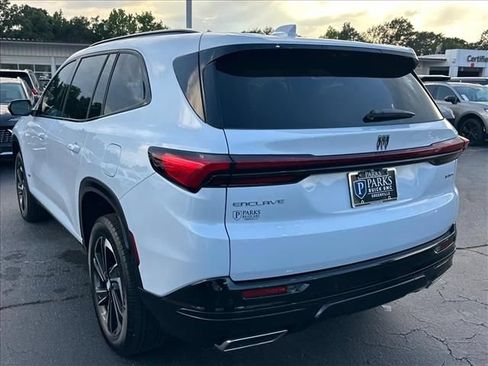 New 2026 Buick Enclave Sport Touring w/ Power Package FWD image 8