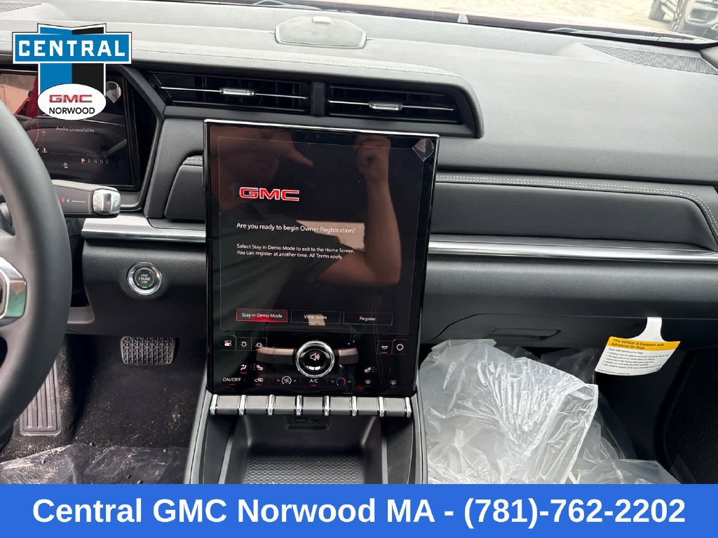 New 2027 GMC Terrain Elevation w/ LPO, Floor Liner Package AWD/4WD image 18