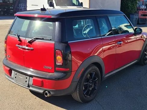 Used 2009 MINI Cooper Clubman Hardtop FWD image 4