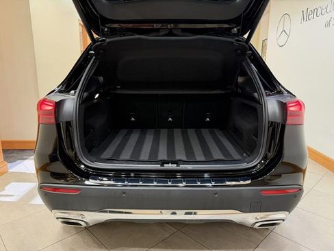 Used 2025 Mercedes-Benz GLA 250 image 21