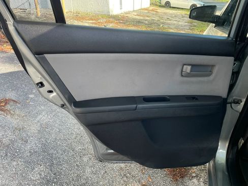 Used 2012 Nissan Sentra 2.0 FWD image 30