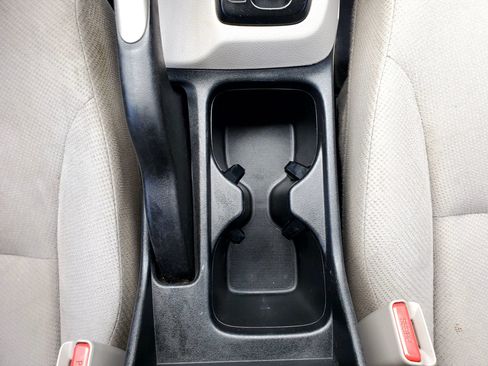 Used 2012 Honda Civic LX image 30