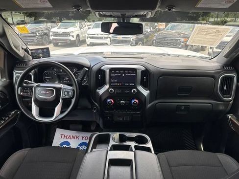 Used 2022 GMC Sierra 2500 SLE w/ SLE Convenience Package AWD/4WD image 15