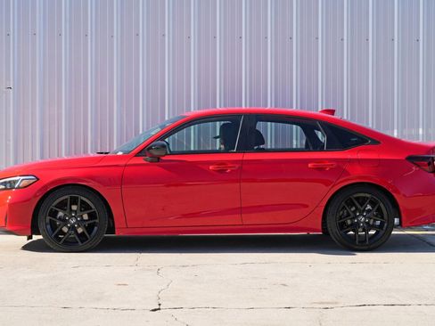 Used 2025 Honda Civic Sport image 8