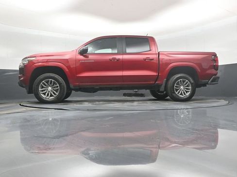 Used 2024 Chevrolet Colorado LT w/ LT Convenience Package II image 44