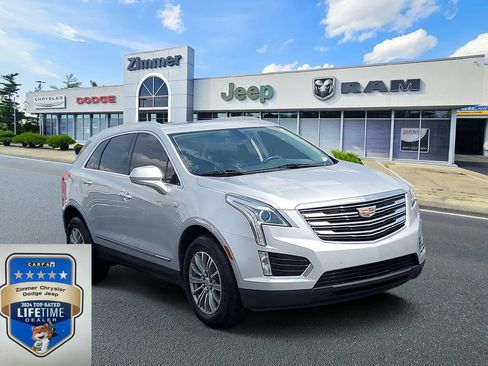 Used 2017 Cadillac XT5 Luxury AWD/4WD image 1