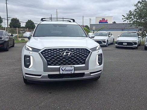 Used 2021 Hyundai Palisade Calligraphy w/ Cargo Package image 3