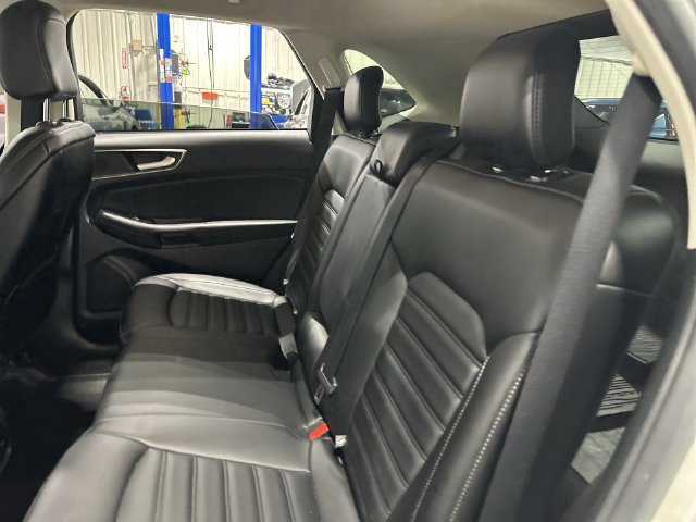 Certified 2020 Ford Edge SEL w/ Convenience Package FWD image 30