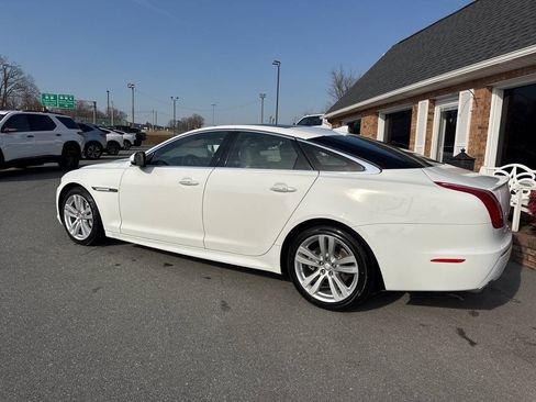 Used 2015 Jaguar XJ AWD image 11