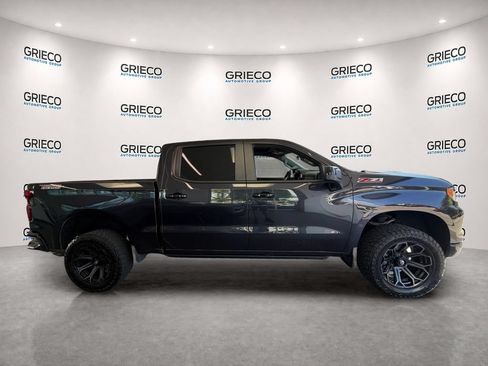 Used 2023 Chevrolet Silverado 1500 LT Trail Boss w/ Protection Package AWD/4WD image 7