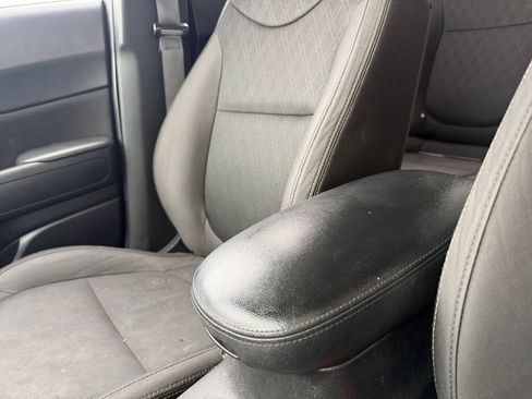 Used 2016 Kia Soul FWD image 29