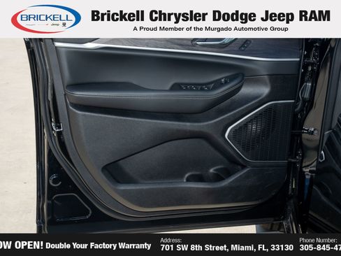 Used 2026 Jeep Grand Cherokee Limited RWD image 11