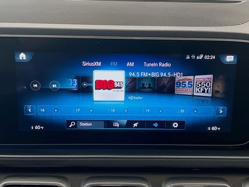 Used 2022 Mercedes-Benz GLE 350 image 11