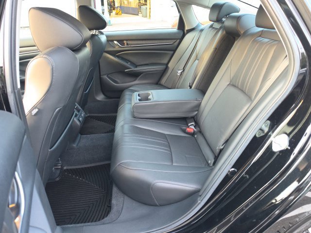 Used 2022 Honda Accord Touring image 12