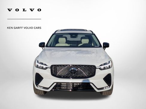 New 2026 Volvo XC60 B5 Ultra w/ Climate Package image 9