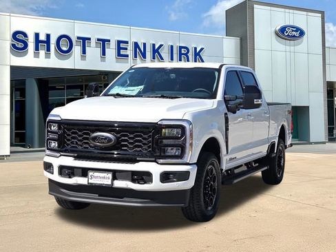 New 2026 Ford F250 Lariat w/ Black Appearance Package AWD/4WD image 3