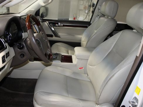 Used 2011 Lexus GX 460 w/ Comfort Plus Pkg AWD/4WD image 24
