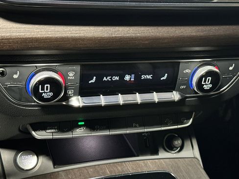 Used 2023 Audi Q5 e Premium Plus w/ Premium Plus Package image 20