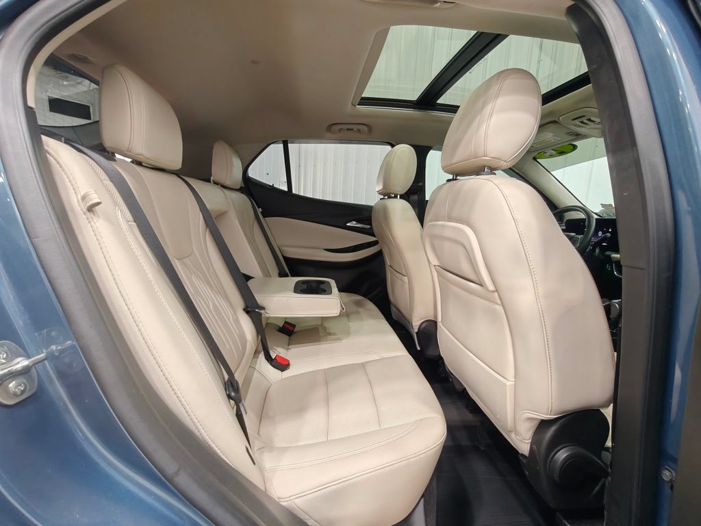 Used 2024 Buick Encore GX Avenir w/ Avenir Technology Package AWD/4WD image 25