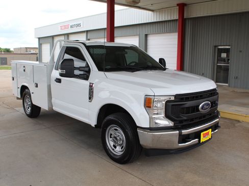 Used 2022 Ford F250 XL w/ Power Equipment Group RWD image 48