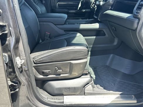 Used 2022 RAM 2500 Limited AWD/4WD image 14
