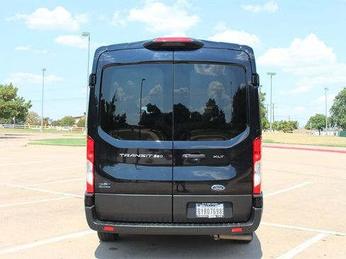 Used 2023 Ford Transit 350 XLT RWD image 4
