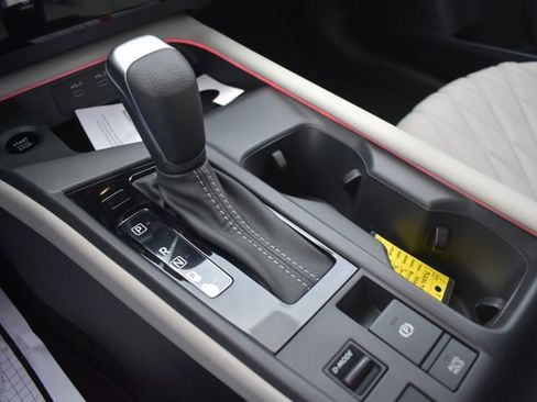 New 2026 Nissan Sentra SL w/ Floor Mat Package FWD image 25