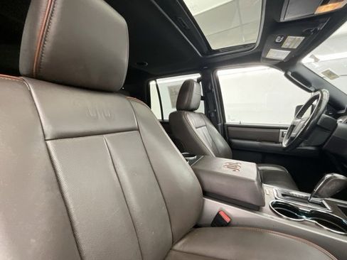 Used 2017 Ford Expedition EL King Ranch image 15