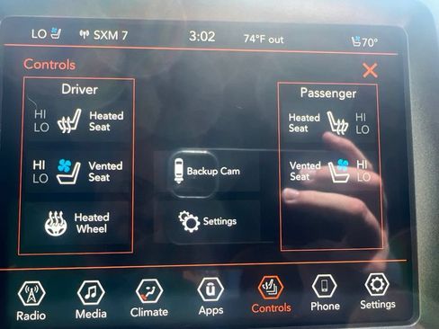 Used 2021 Jeep Cherokee Trailhawk w/ Premium Leather Package AWD/4WD image 34