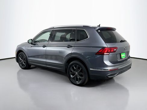 Used 2024 Volkswagen Tiguan SE FWD image 7